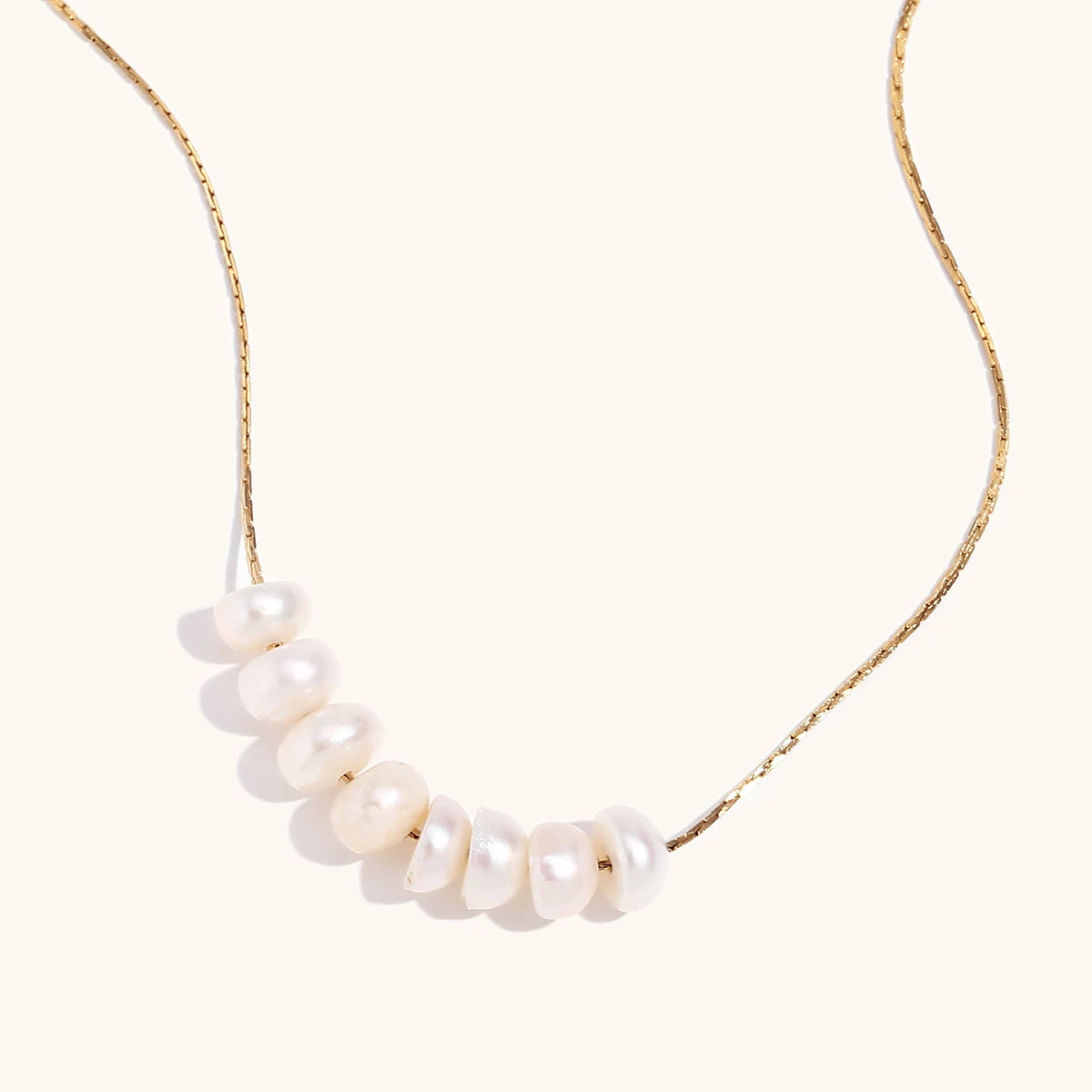 La.Muses Natural Pearl Beads Chic Elegant Exquisite Necklace Thin Chain Stainless Steel Minimalist Charm Collar Jewelry Women